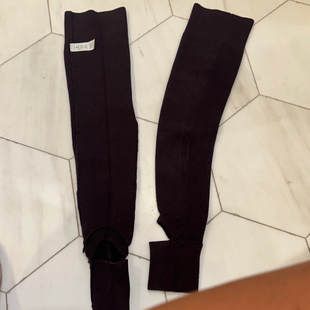 Lululemon, dark Purple Knit Leg Warmers
